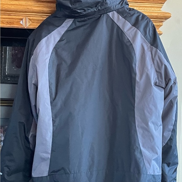 Free Country Gray Jacket - Picture 2 of 3